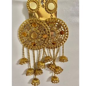 INDIAN STYLE UNIQUE GOLDEN EARRINGS